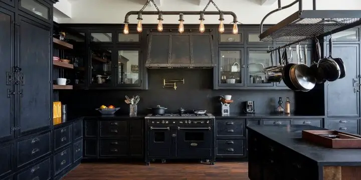 7 Black Kitchen Cabinets: Bold, Modern, and Timeless